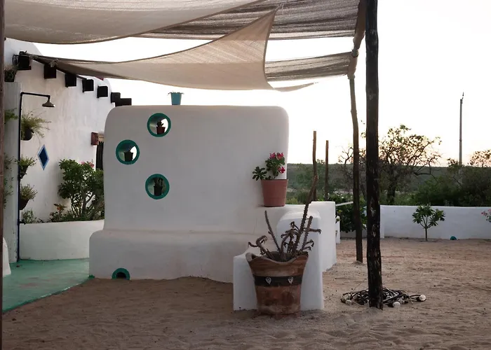 Adobe Oasis Riverbank La Ribera